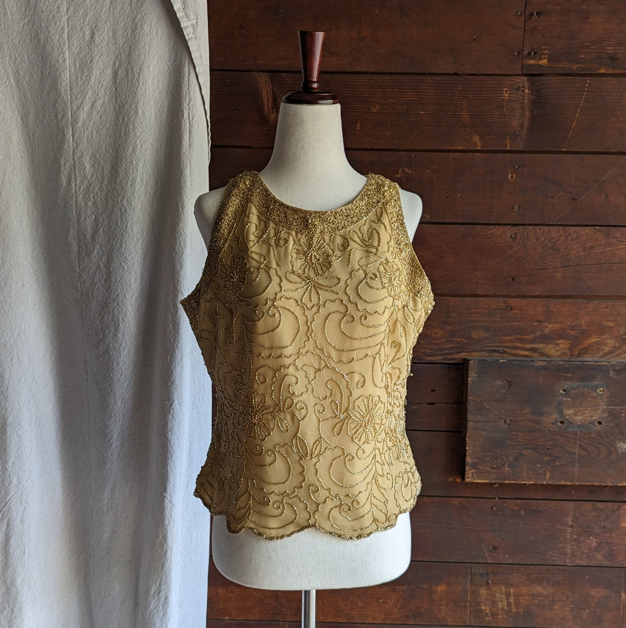 the-official-website-of-90s-vintage-golden-beaded-top-sale_0.jpg